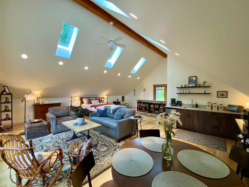 Madrona Suite Eastsound Exteriör bild
